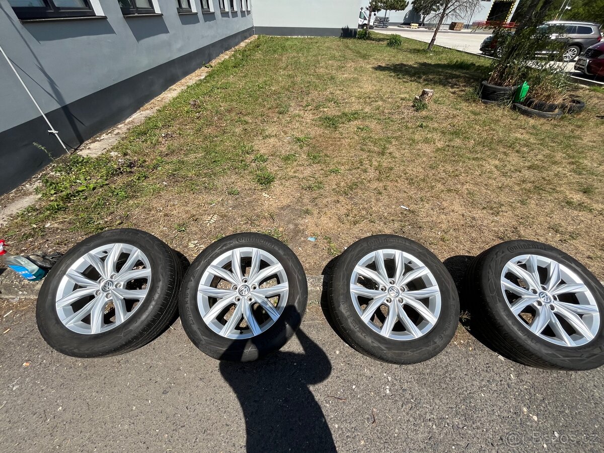 Sada disků s letními pneumatikami R18, 5×112