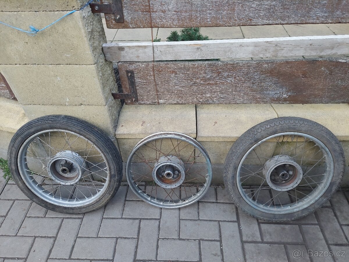 Prodám kolo Jawa 50 555 pařez