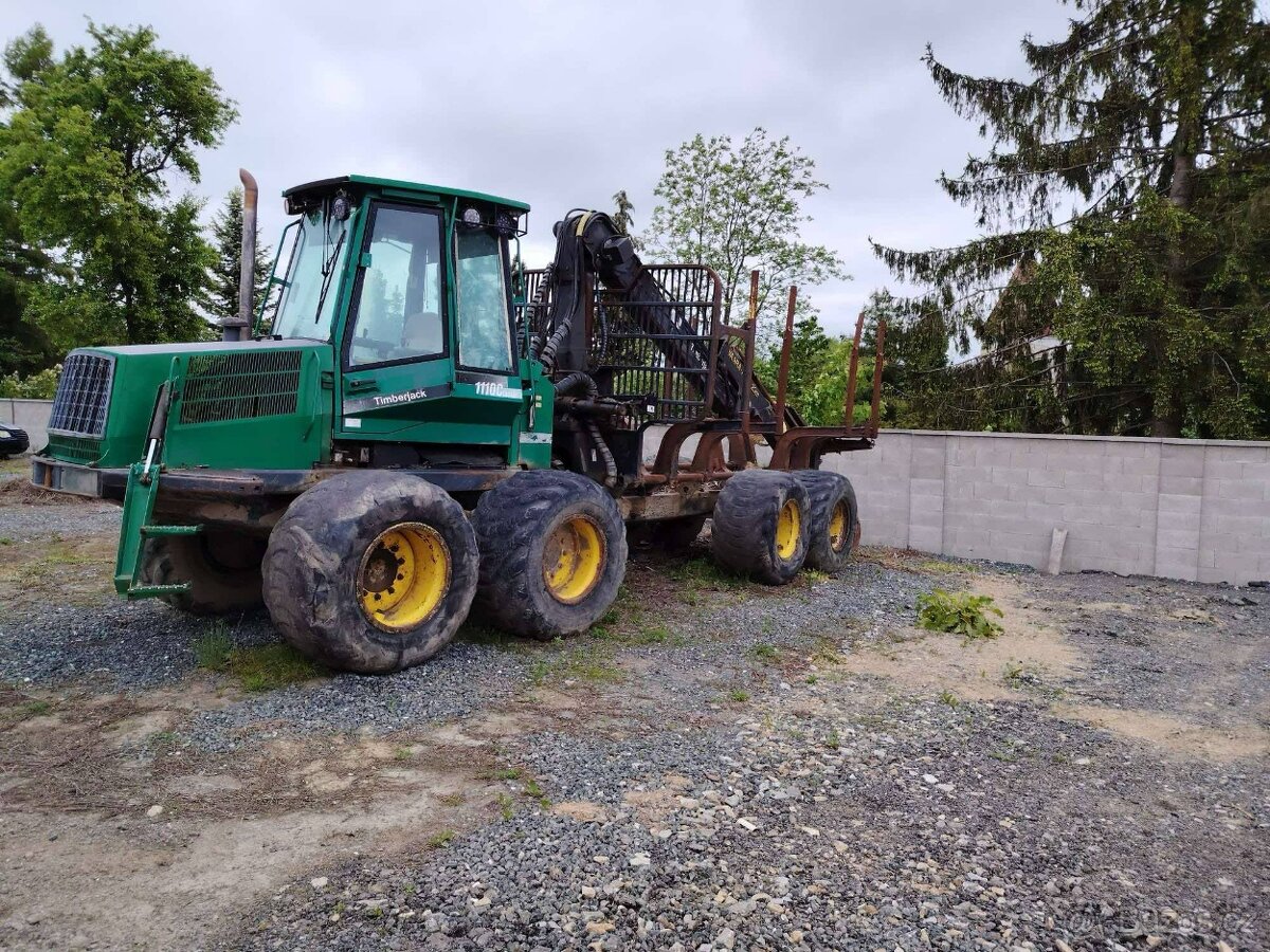 Vyvážecí traktor Timberjack 1110D