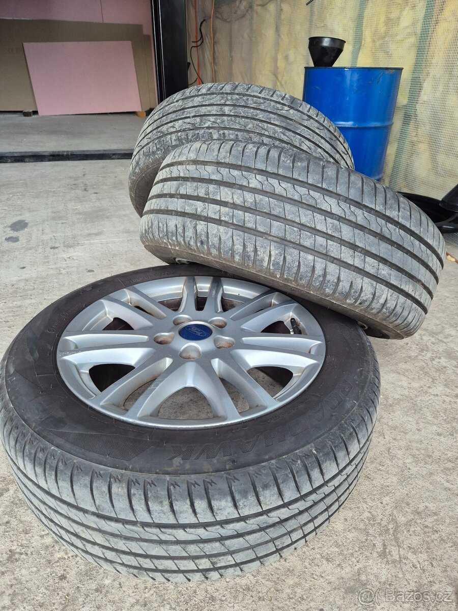 Letní Pneu 205 55 16 Firestone/uniroyal