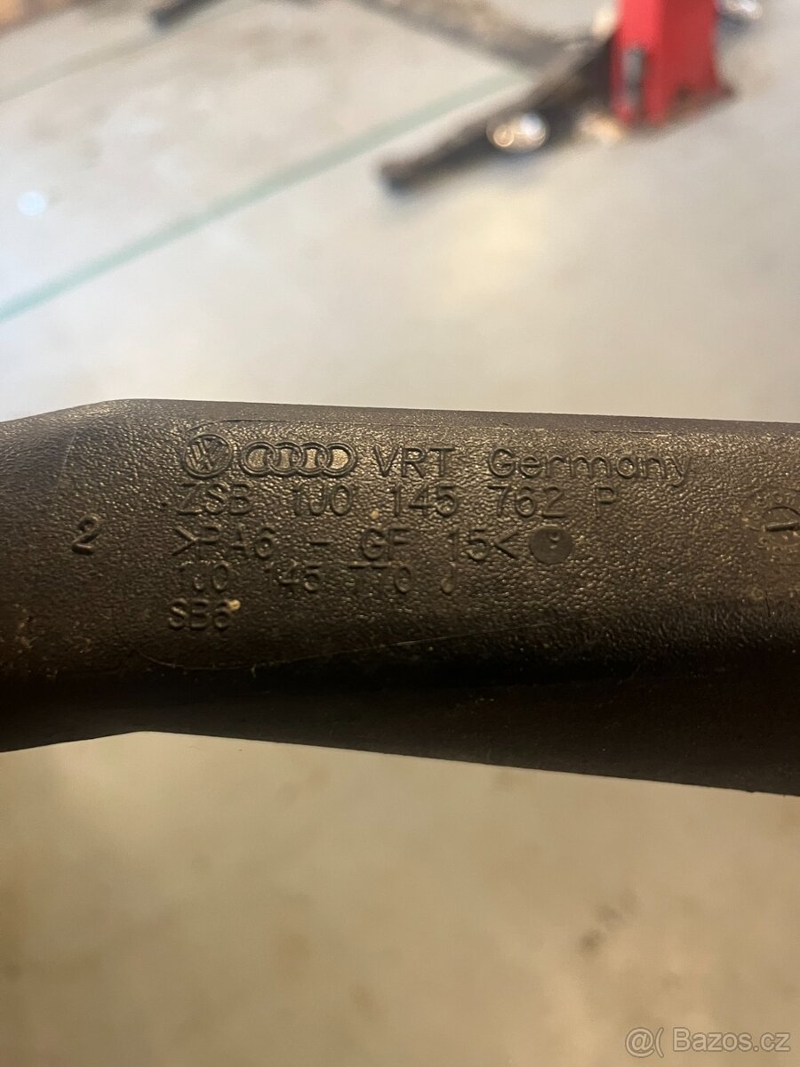 Tlaková trubka octavia 1 1.9 TDI 66kW