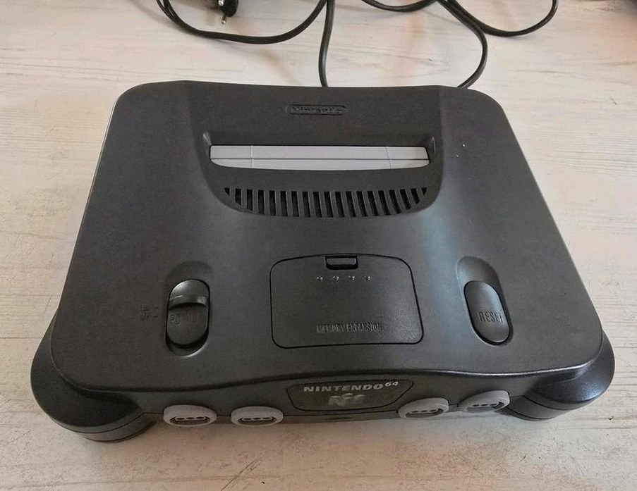 Nintendo 64
