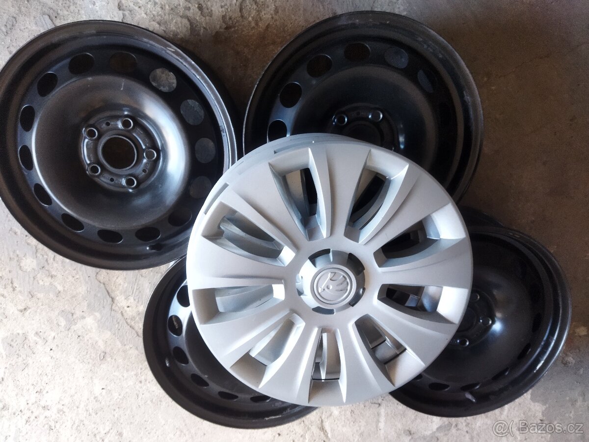 Plechový disk+Poklice Karog 16