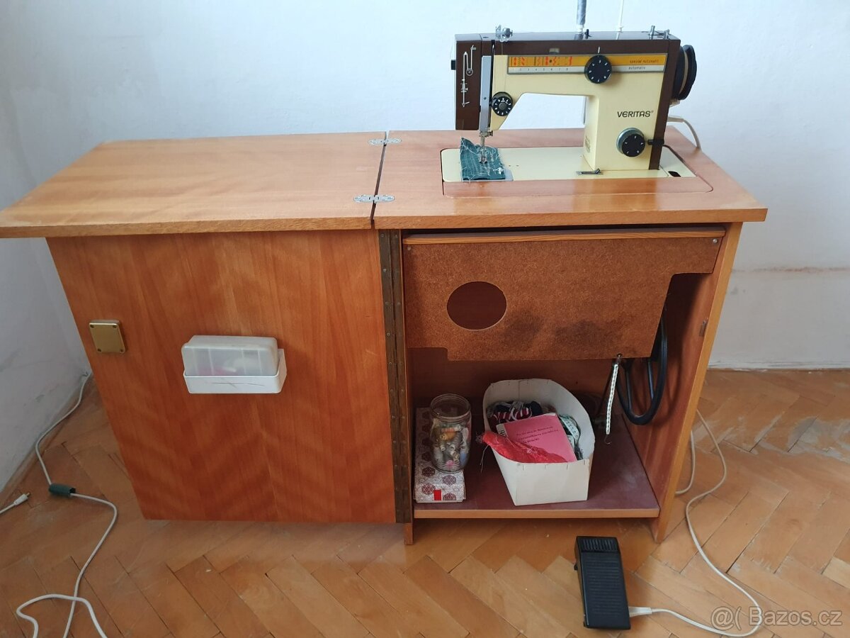 Šicí stroj Veritas
