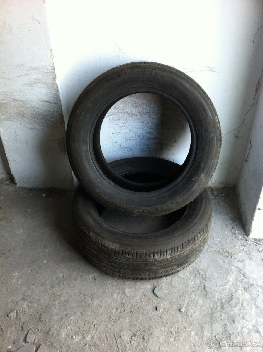 Letni pneu 235/55R17