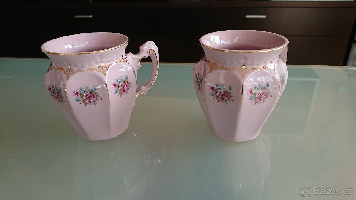 Krásné hrnečky z růžového porcelánu RGK- SLEVA