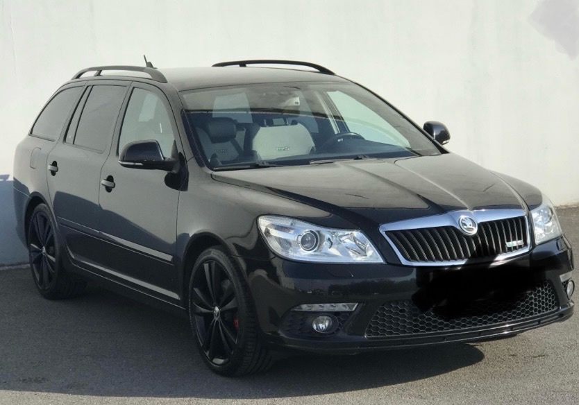 Octavia 2 pronajem soukrome ucel/rozvoz jidla