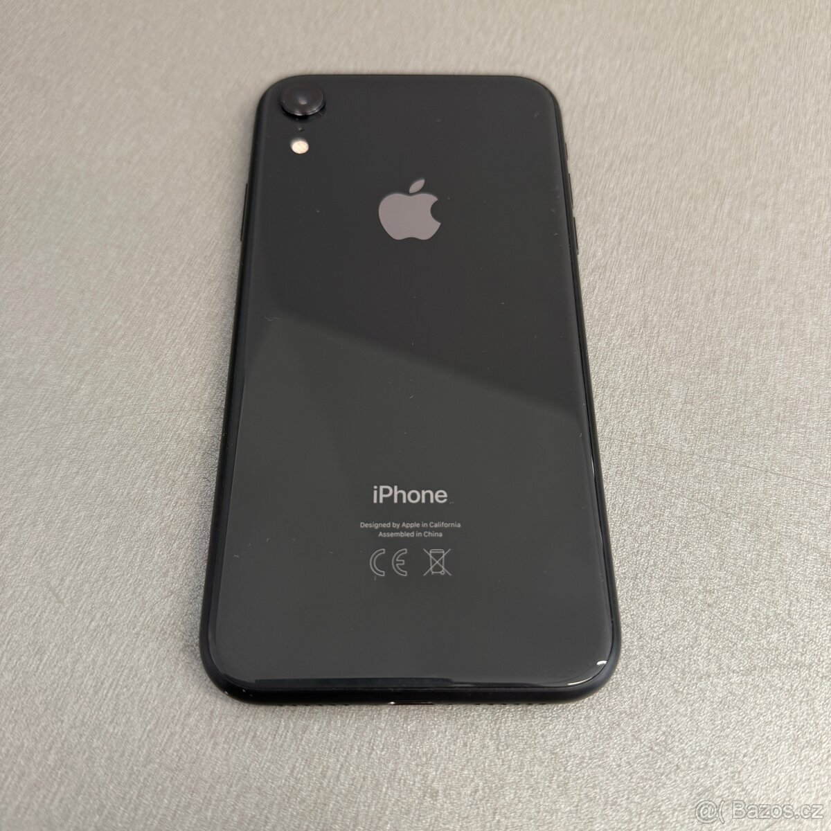 iPhone XR 64GB, 100% baterie, 12 měsíců záruka