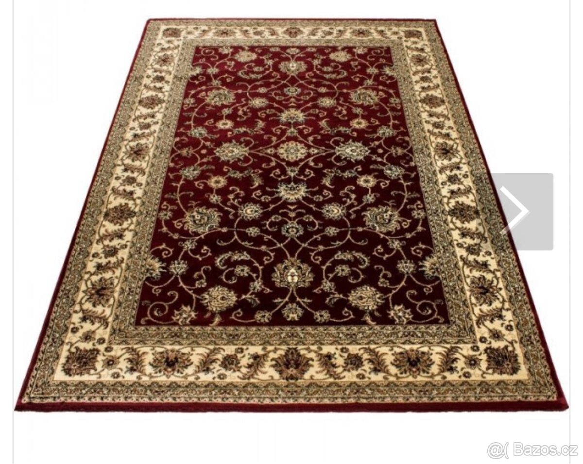 Kusový koberec Marrakesh 210 red (240 x 340)