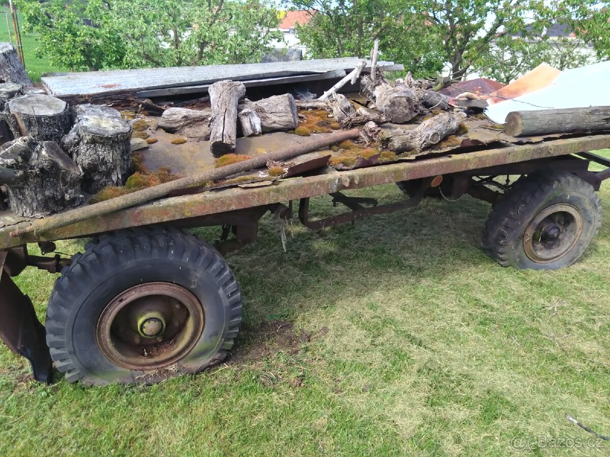 Vrak Valníku za traktor