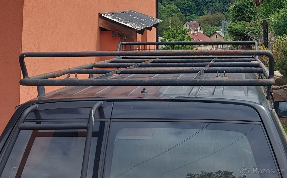Nissan patrol y61