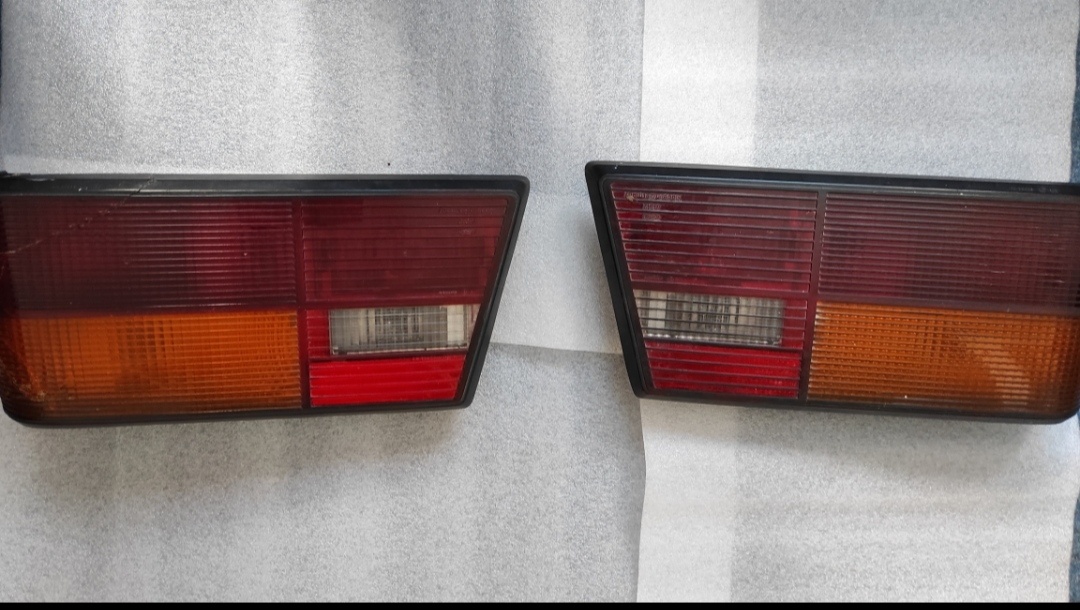 Zadní světla Ford Orion