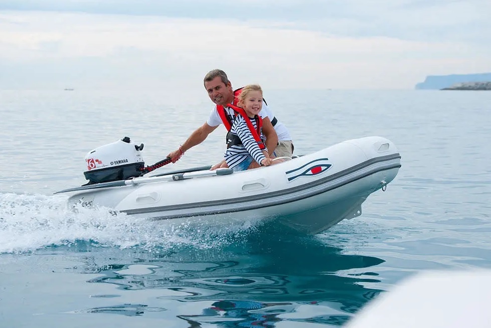 Nafukovací člun RIB Yamaha Ribeye 240 TL