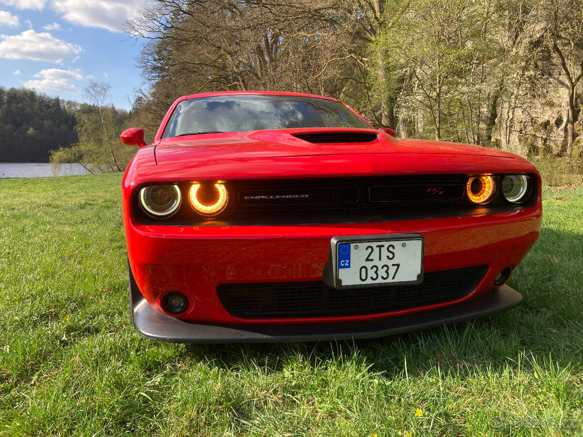 Dodge Challenger 5.7 2019 37tis km