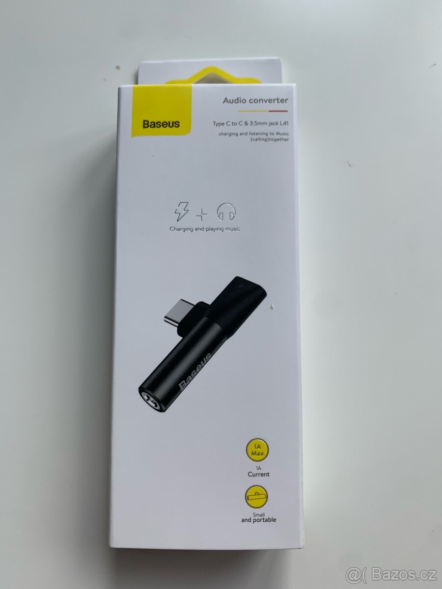 Nepoužitý rozbočovač USB-C na Jack a další USB-C