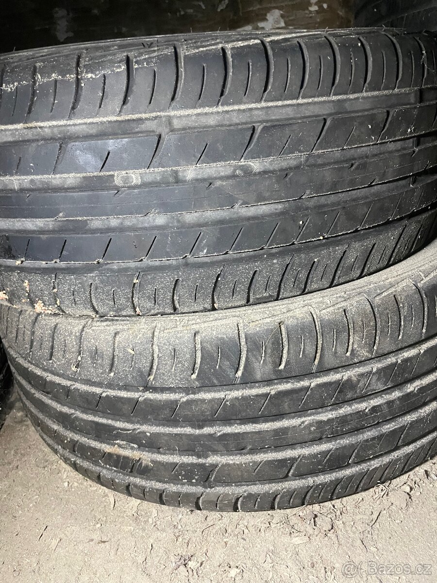 Letni pneu 205/55 r16