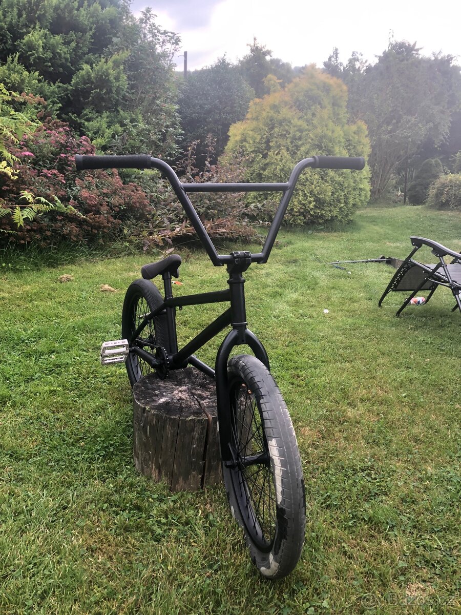 Custom bmx