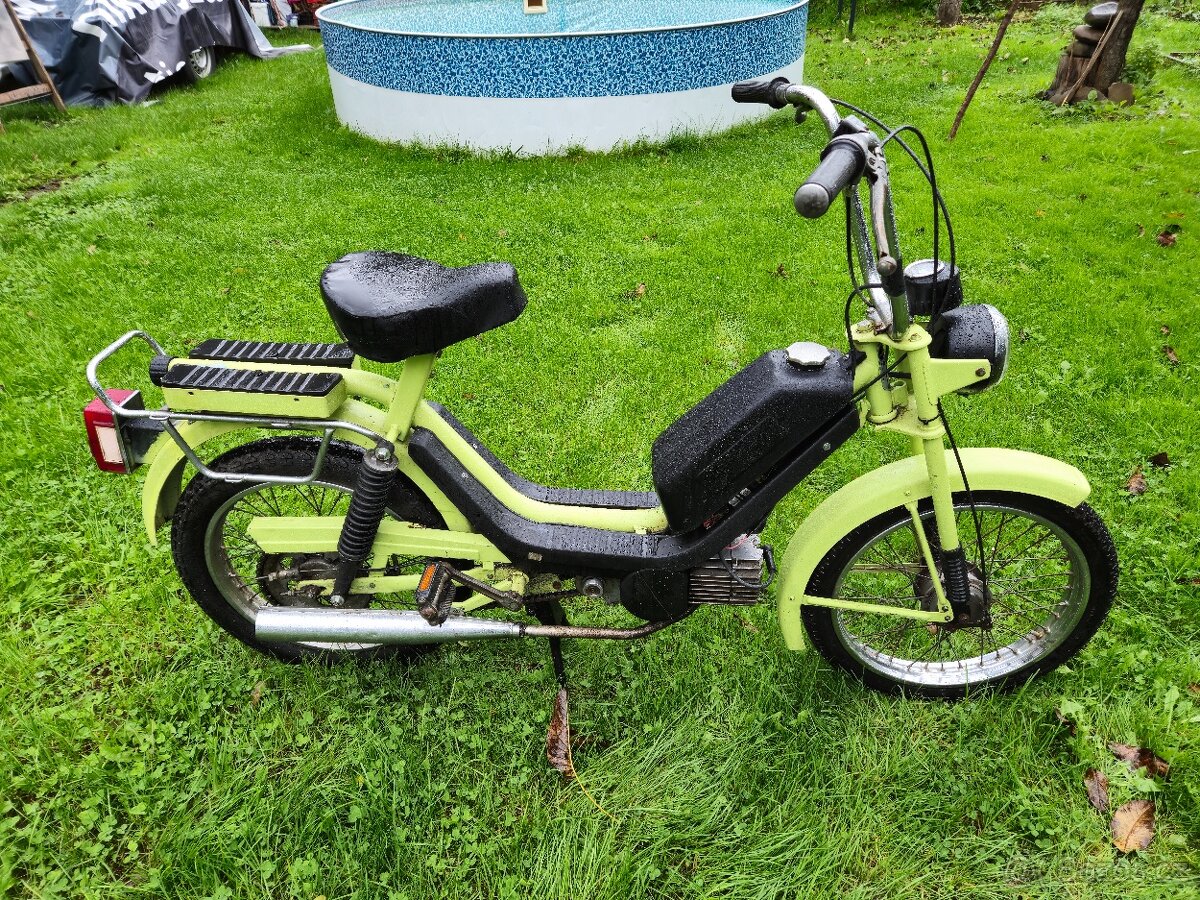 Babetta 210/215 1.rychlost s kartičkou, zelená /3/