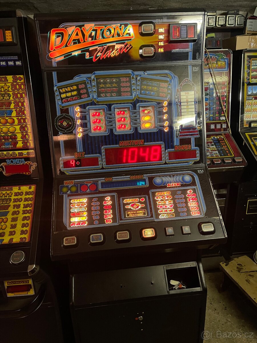 Výherní automat daytona classic 750