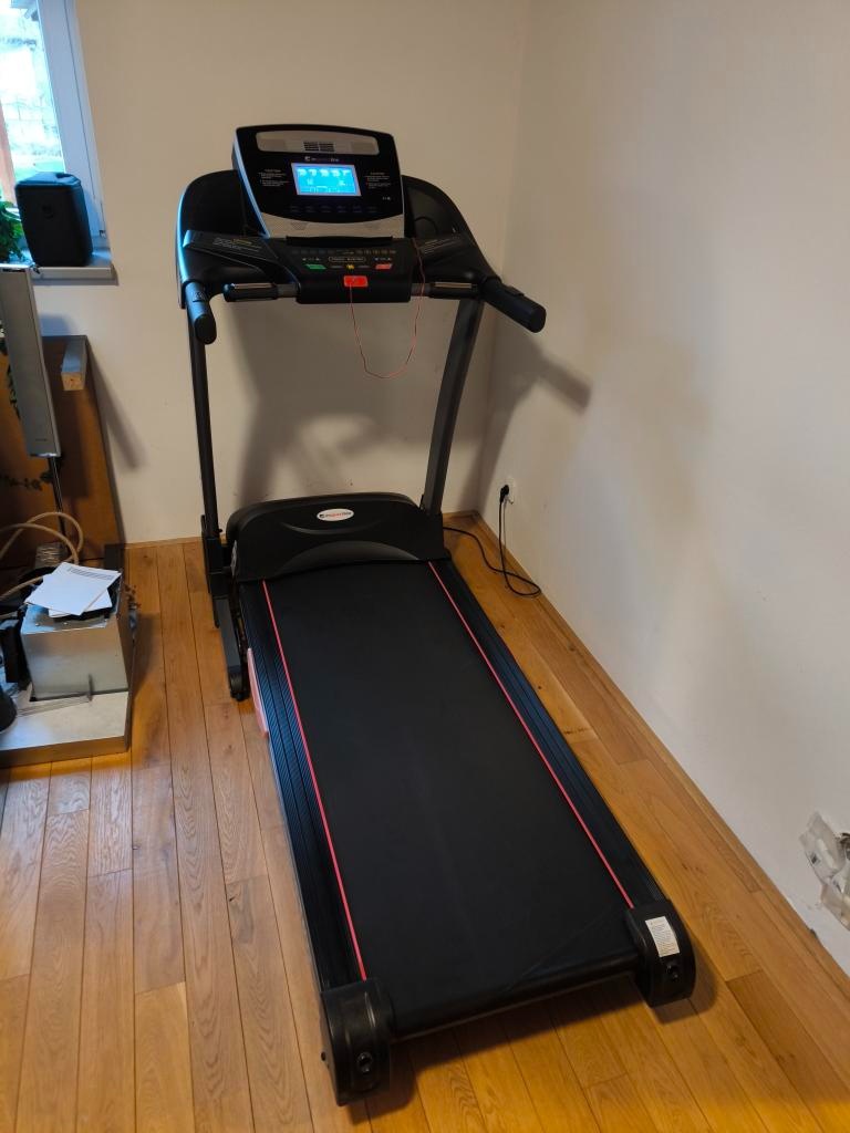 Běžecký pás inSPORTline inCondi T400i