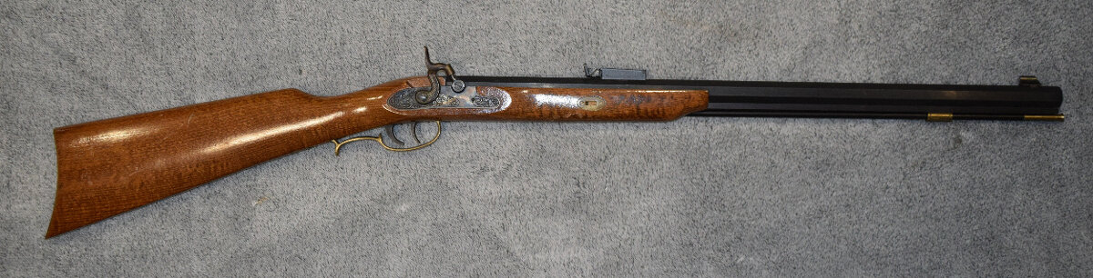 Perkusní puška na střelbu černým prachem, cal. 36