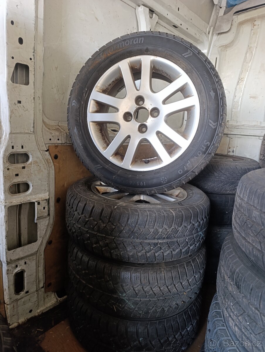 15´´ Zimni ALU Honda Civic 7G EP  195/60 R15 4x100