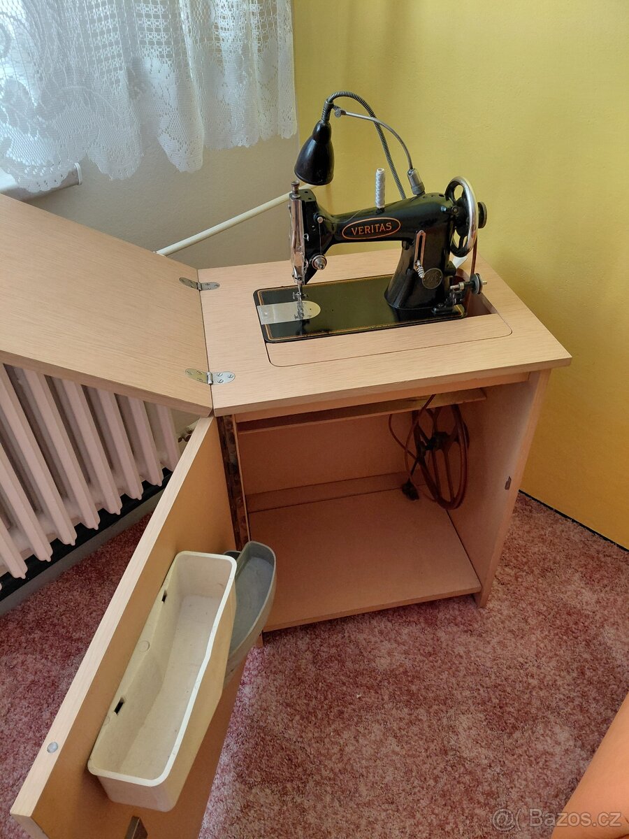 Šicí stroj Veritas