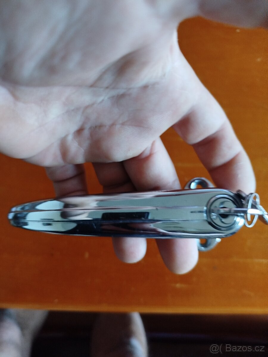 Klika dveří s klíčem