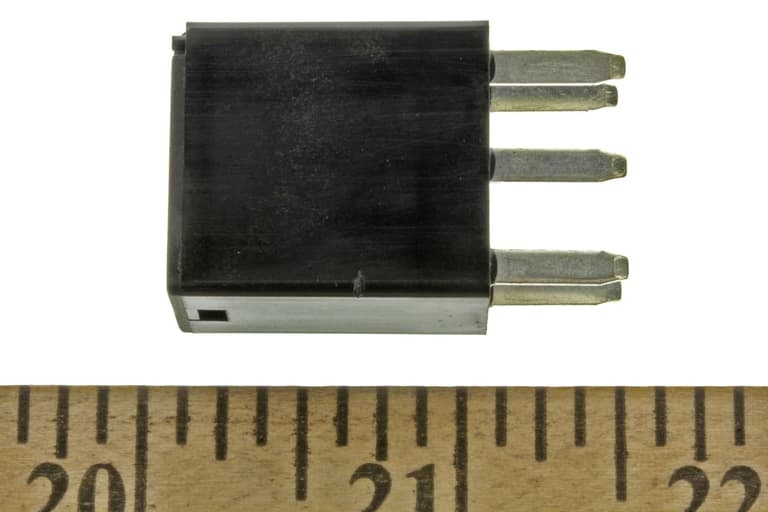 Can-Am relé 10 Amp.