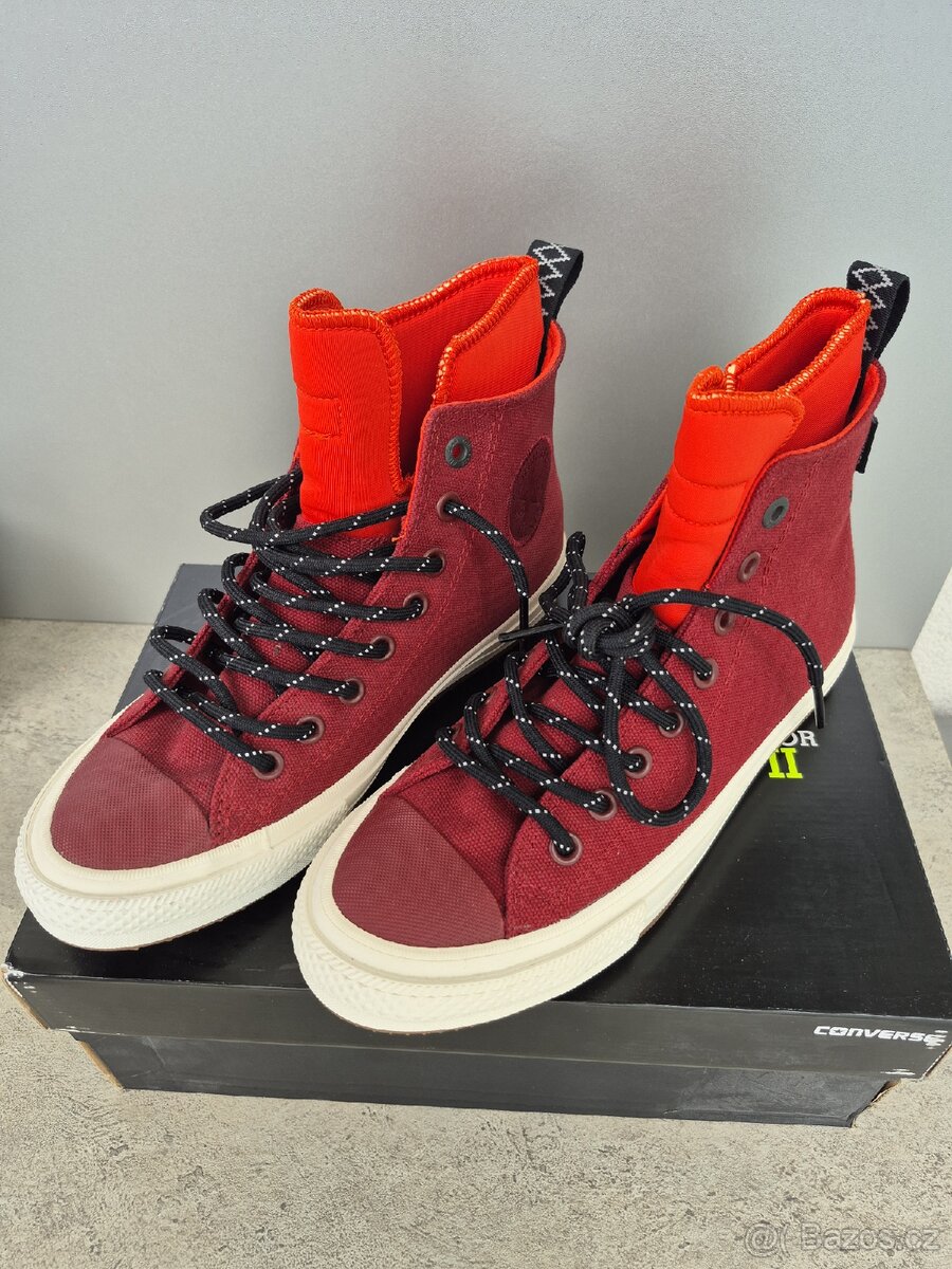 Converse vel.40