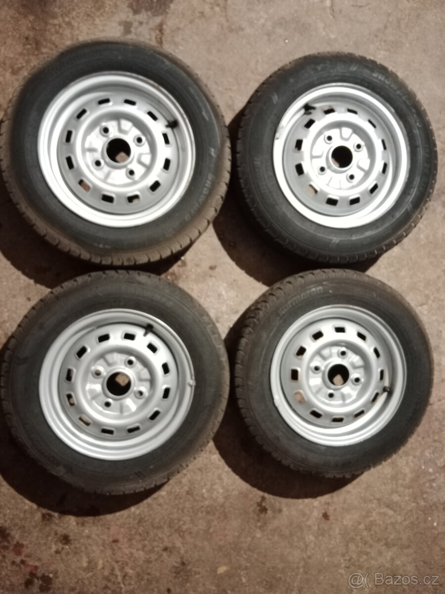 Zimní pneu - 145/80 R13