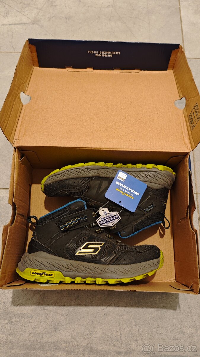 Dětské boty Sketchers Fuse Tread 30 EU (19 cm)