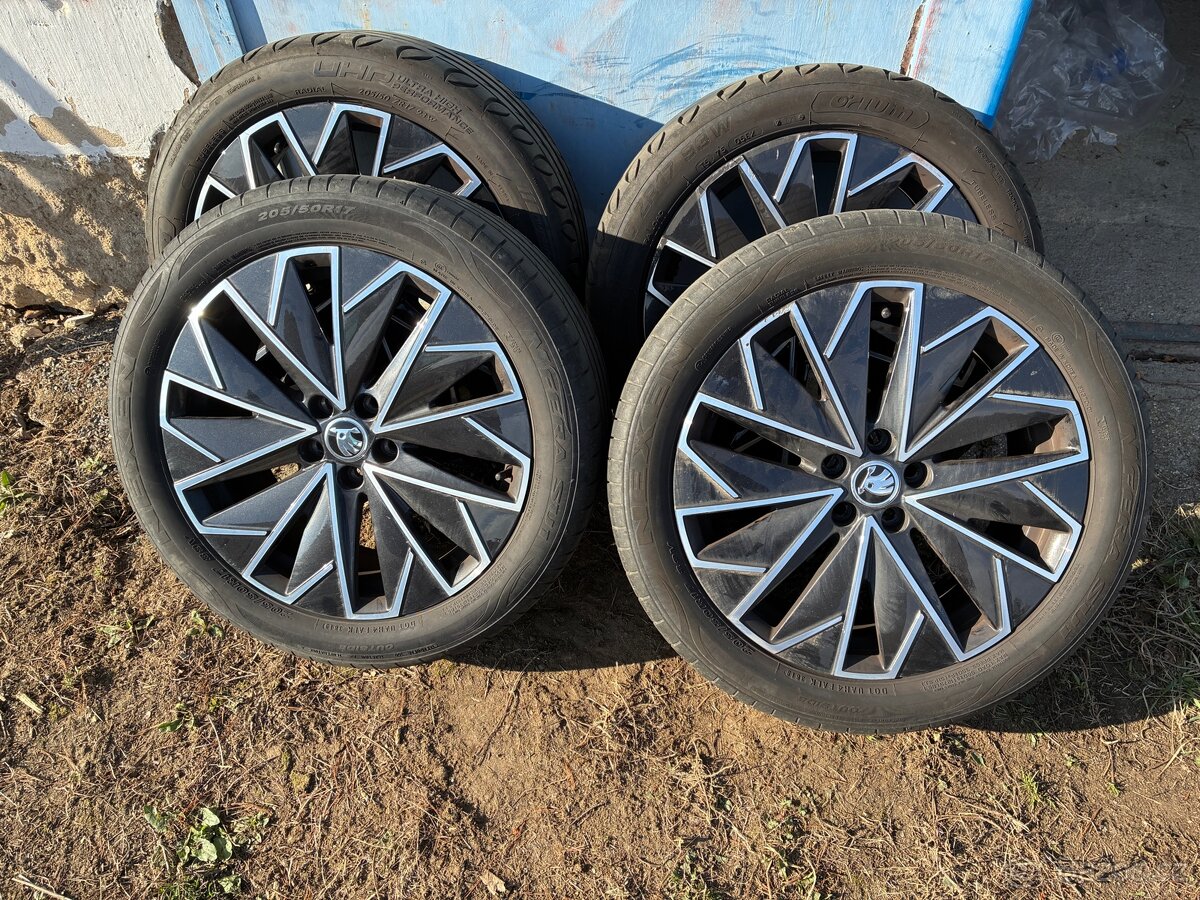 Alu kola Škoda Scala Kamiq 205/50 R17