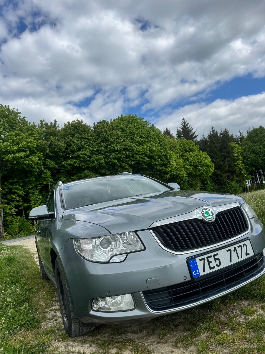ŠKODA SUPERB COMBI 2.0 TDi 103 kw