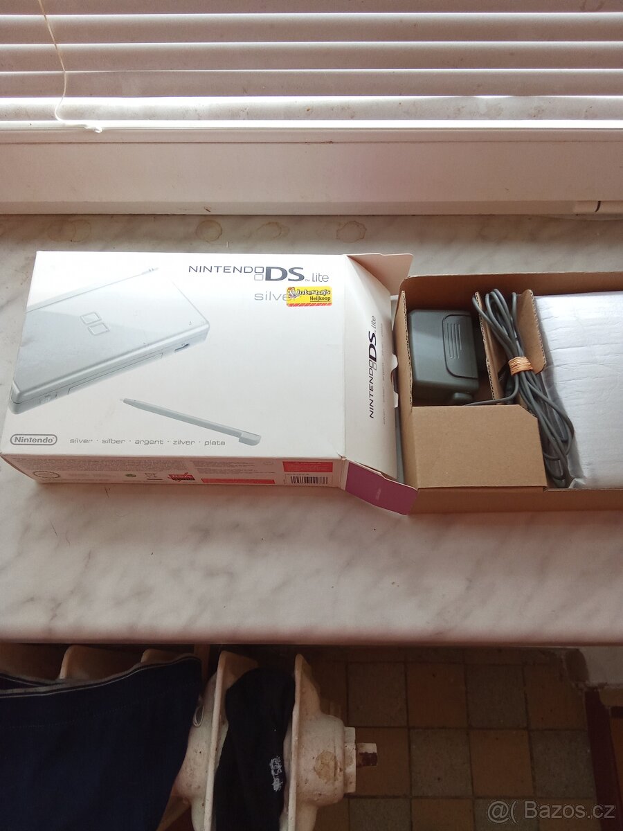 Nintendo ds lite