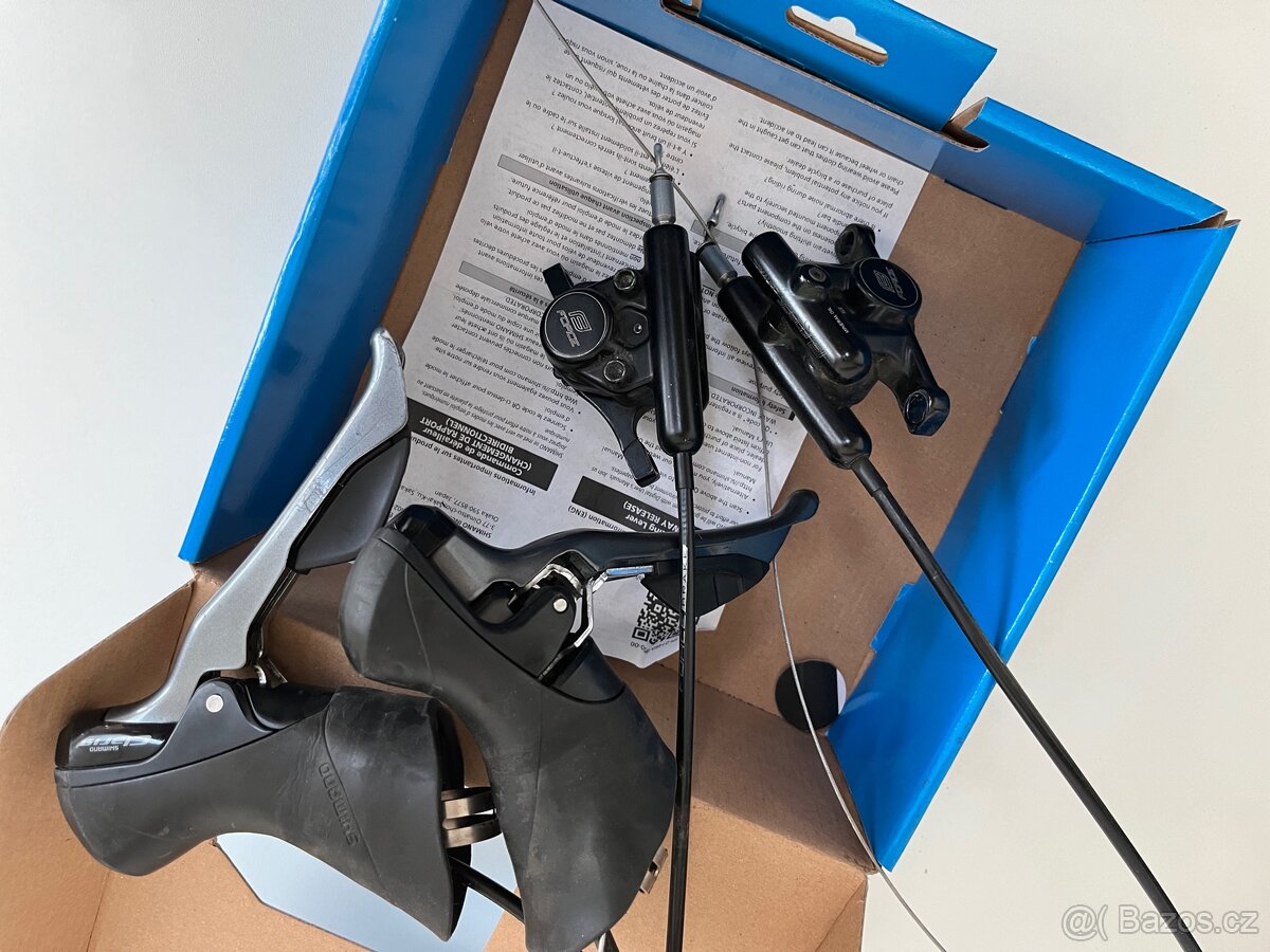 Řadič Shimano Claris a hydraulické brzdy