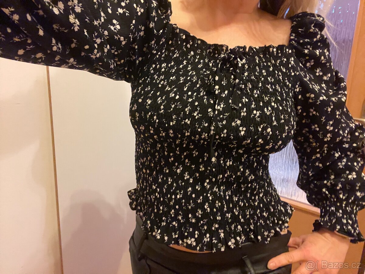 Halenka s žabičkováním M/L