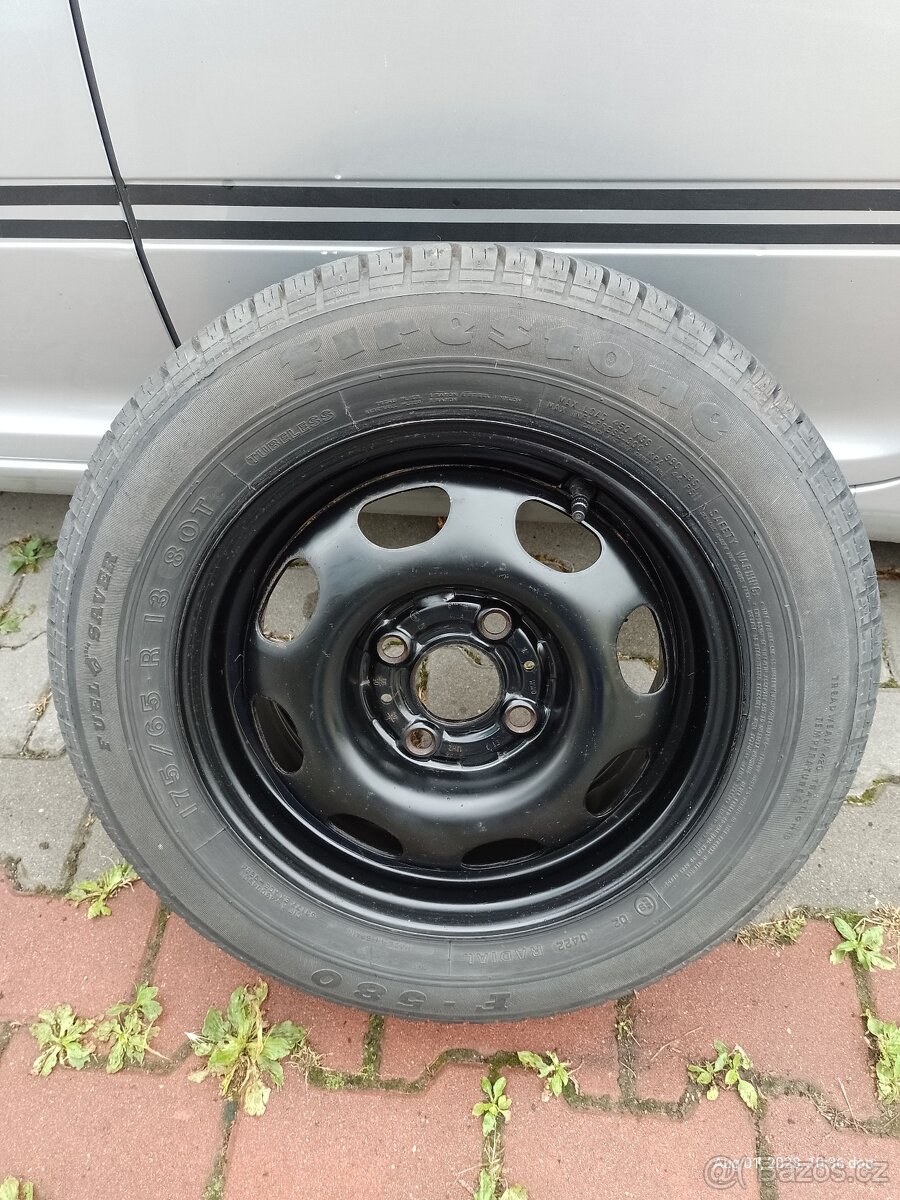 Dvě letní pneu GOODYEAR