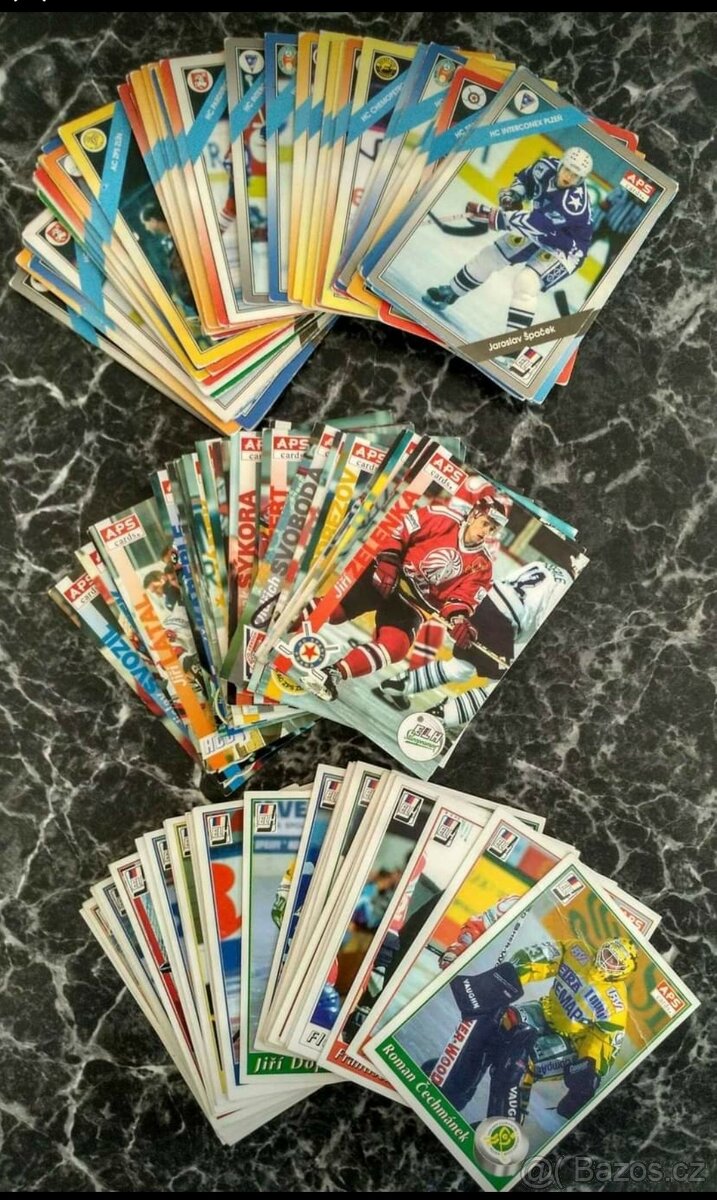 HOKEJOVÉ KARTIČKY - POPTÁVÁM APS RŮZNÉ ROČNÍKY - NABÍDNĚTE.