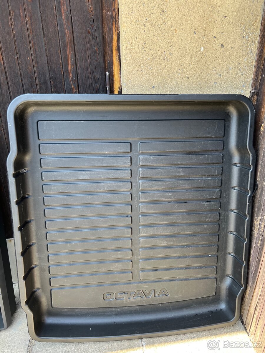 Plastová vana do kufru octavia 3 sedan + šuplík, vše originá