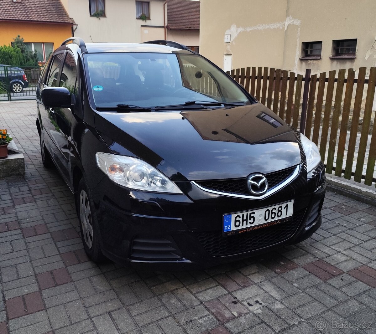 Na prodej Mazda 5,diesel,7mist