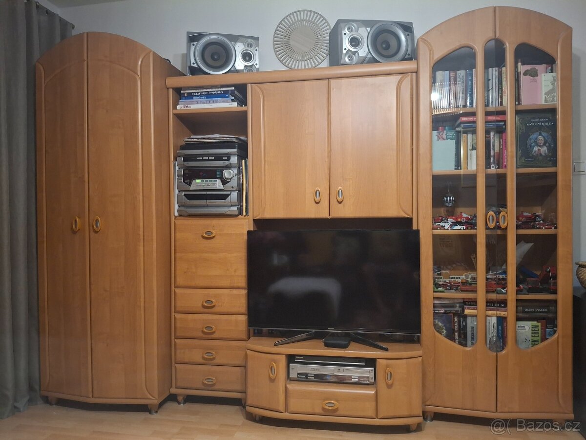 Obývací stěna