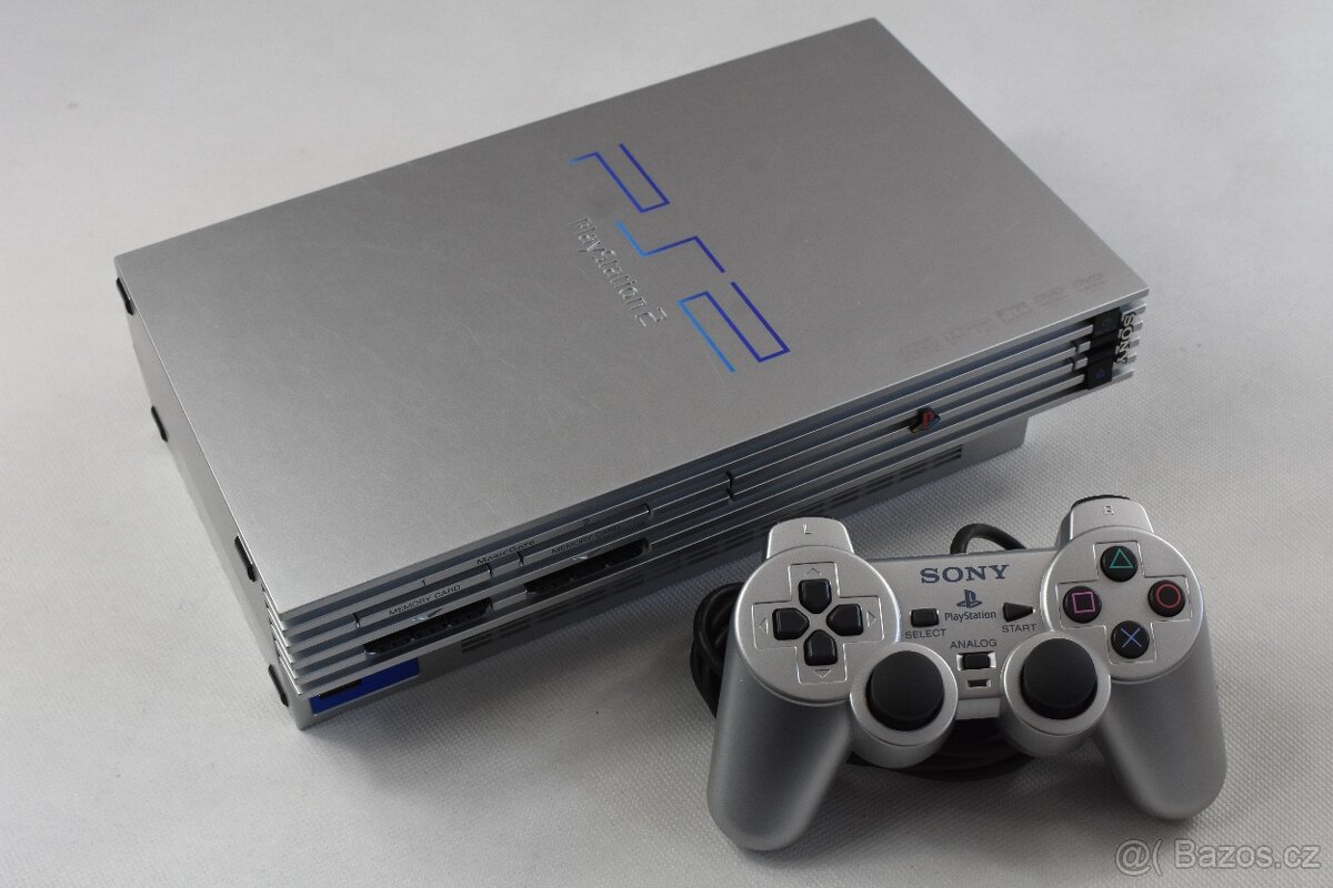 PlayStation 2 FAT Silver