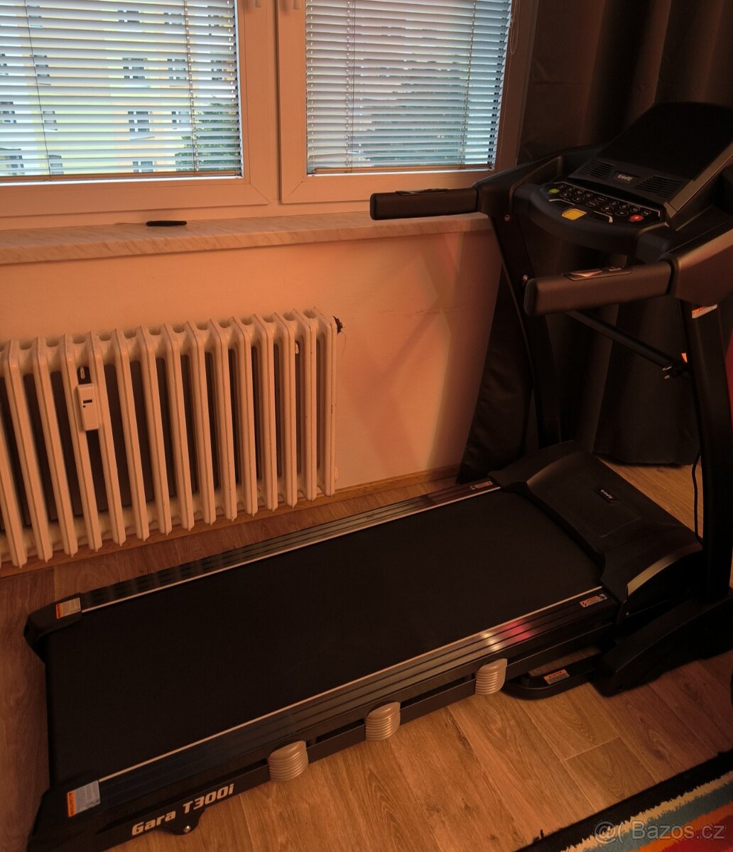 Běžecký pás Trinfit Gara T300i