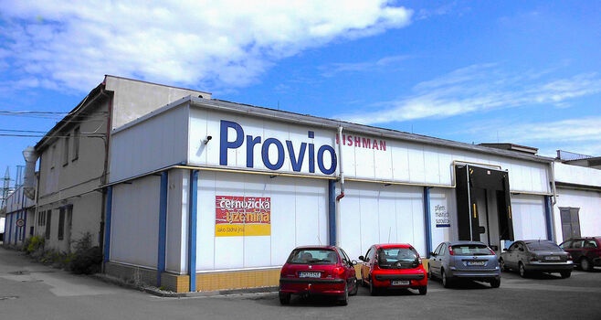 Pronájem komerčních prostor, 400 m2, Černožice nad Labem, ok