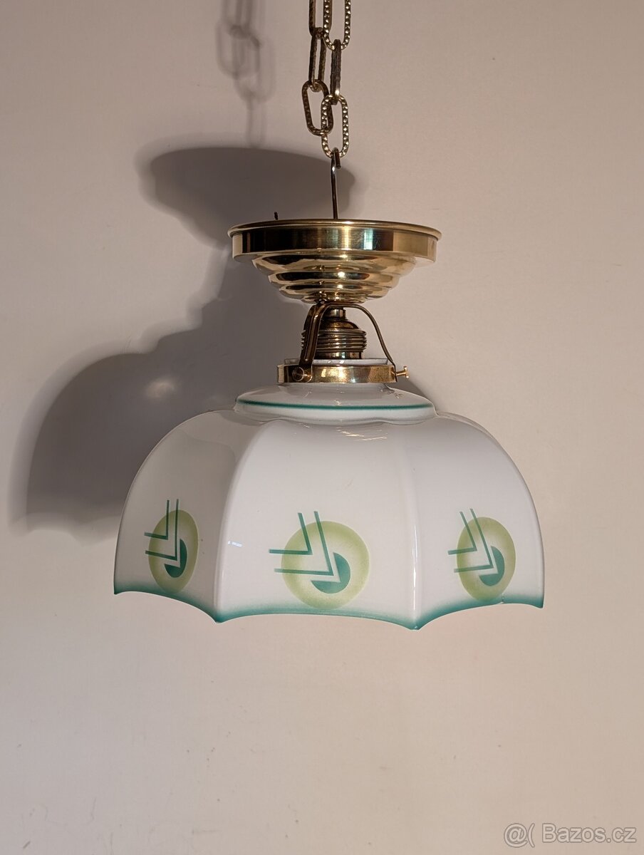 Art Deco mosazný lustr, dobové pěkné stínidlo