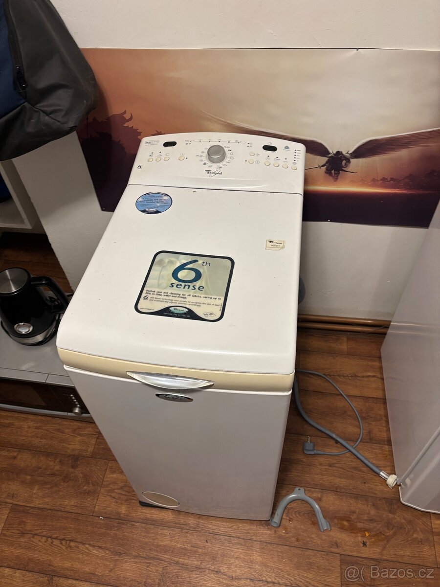 Pračka Whirlpool