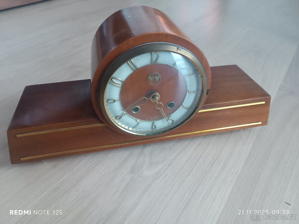 Starožitné krbové hodiny weimar