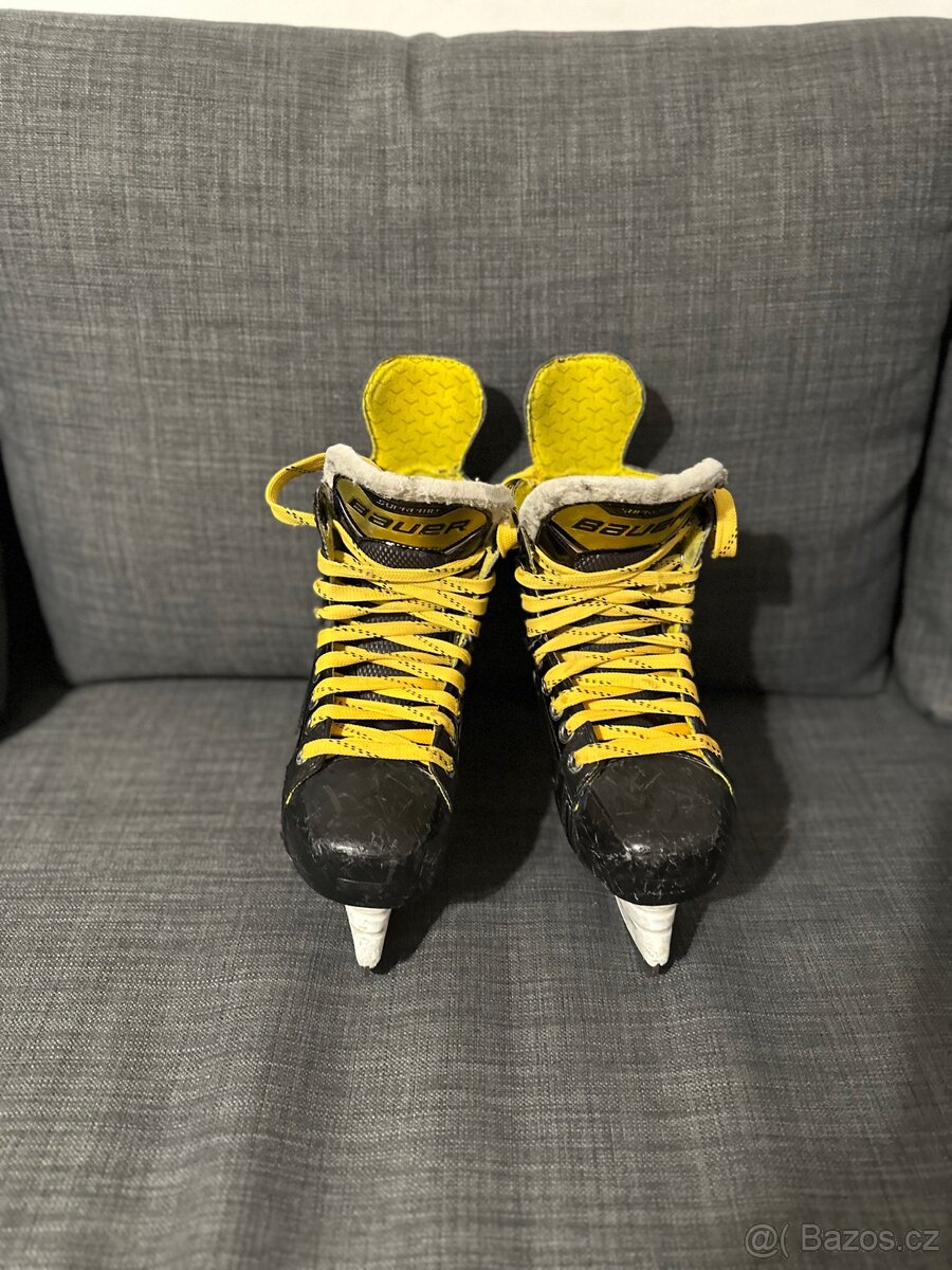 Bauer supreme S37 4 EE skates