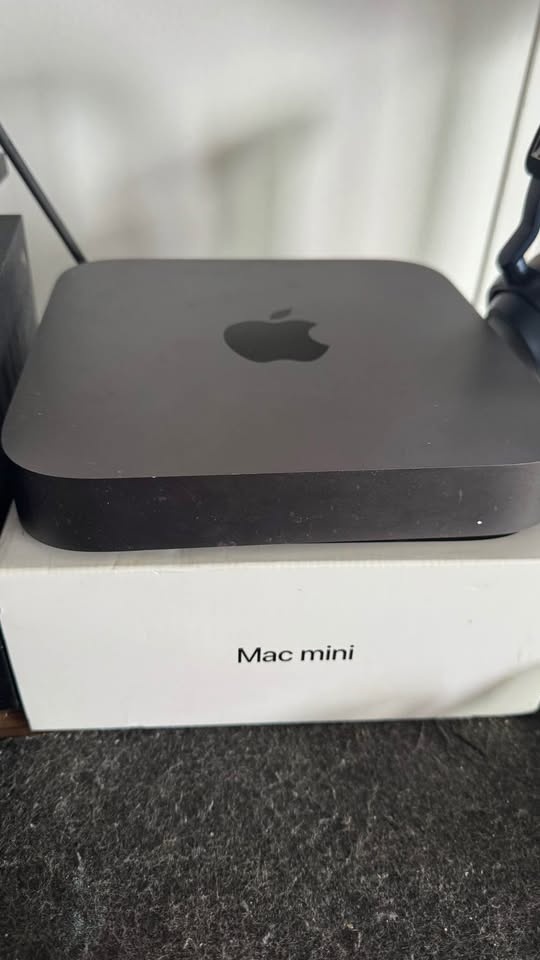 Apple Mac Mini Intel 3.0 GHz i5 – 64 GB RAM, 500 GB SSD